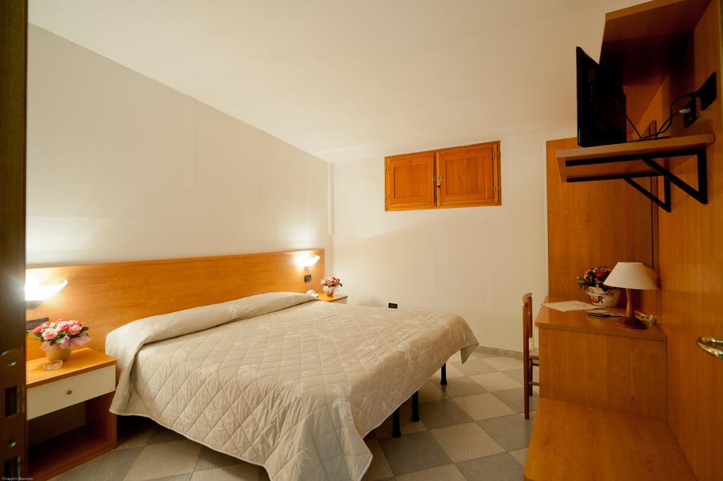 Hotel Il Quadrifoglio 카시아 객실 사진