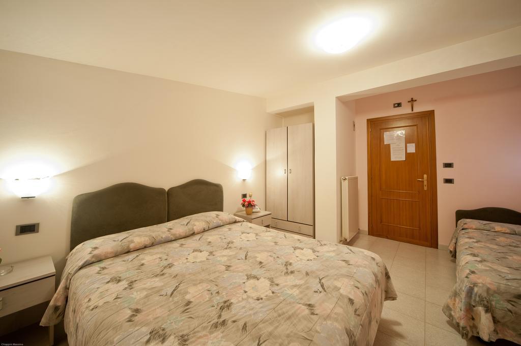 Hotel Il Quadrifoglio 카시아 객실 사진
