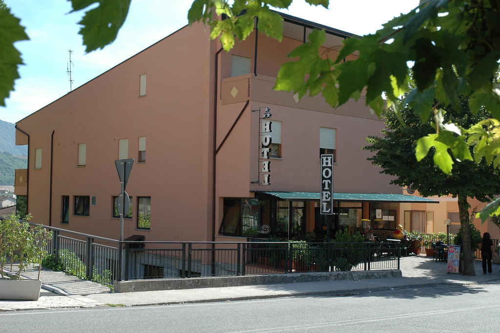 Hotel Il Quadrifoglio 카시아 외부 사진