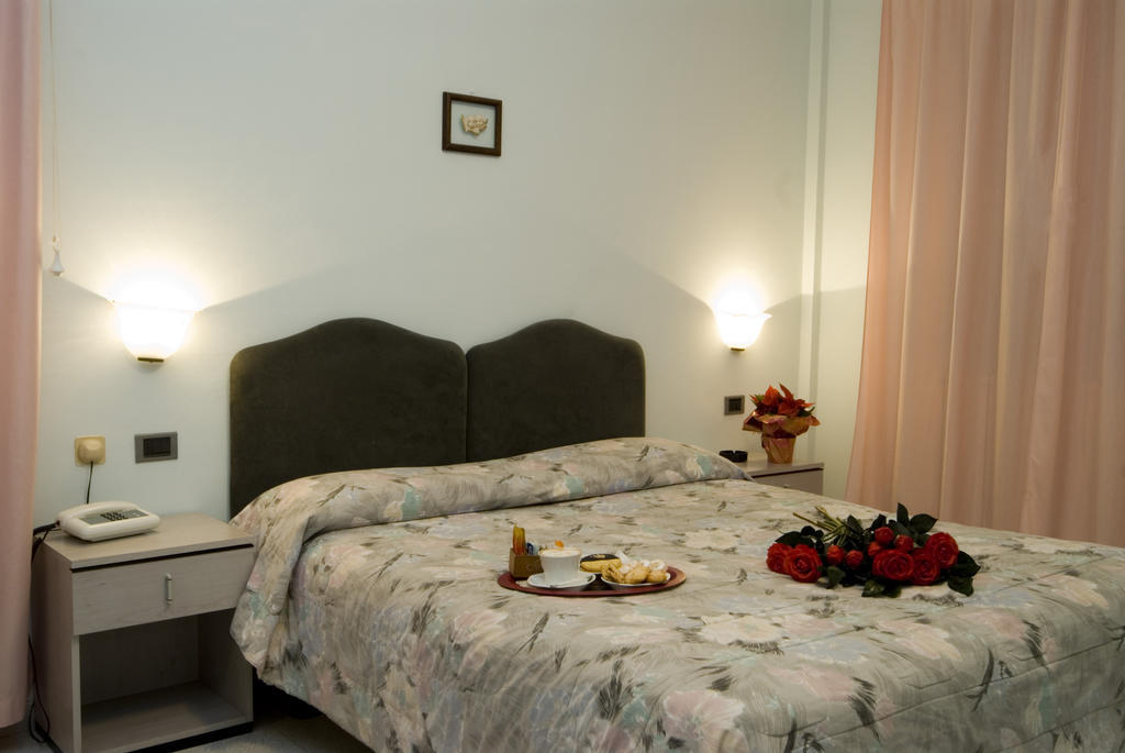 Hotel Il Quadrifoglio 카시아 객실 사진